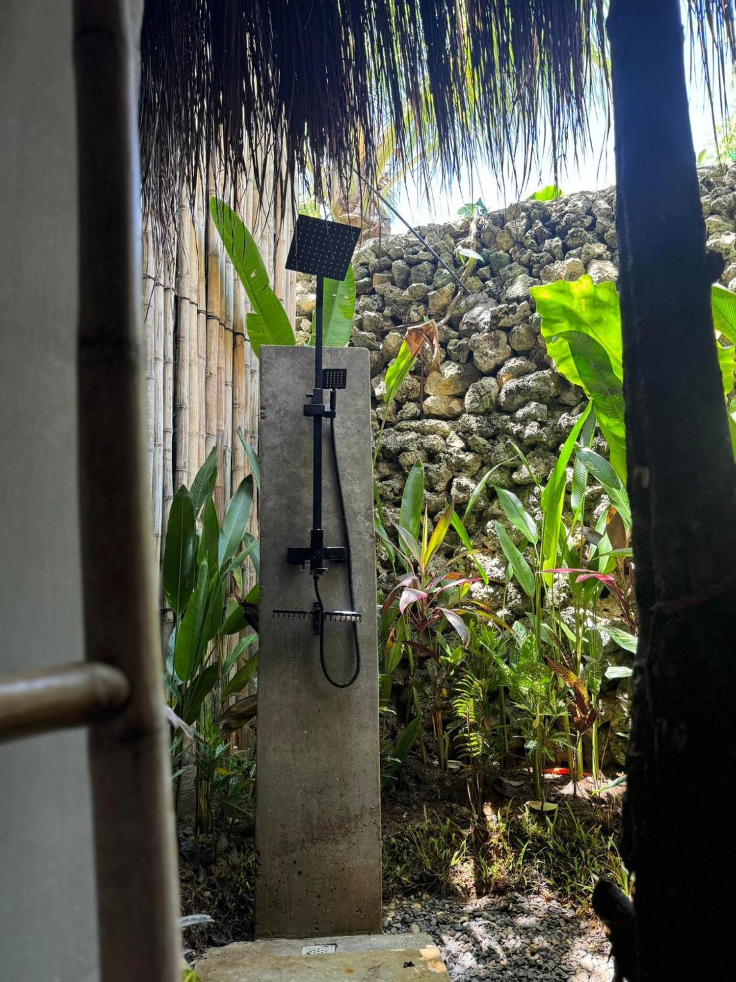 Hostel Casavia Siargao Catangnan Exterior foto